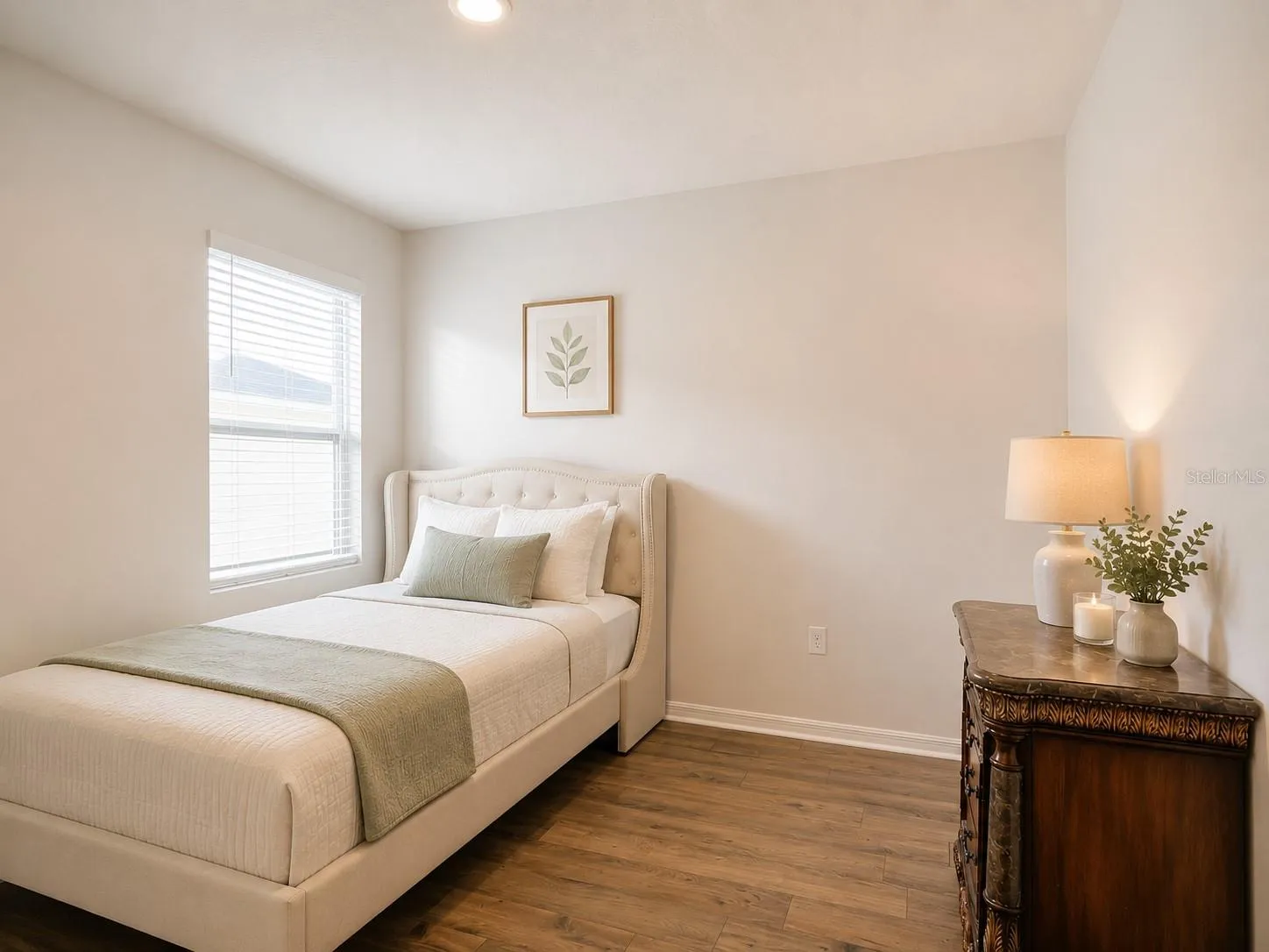 Virtual Decor - Guest Bedroom 3