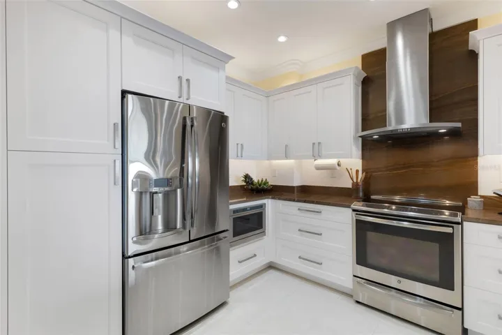 Kitchen 3