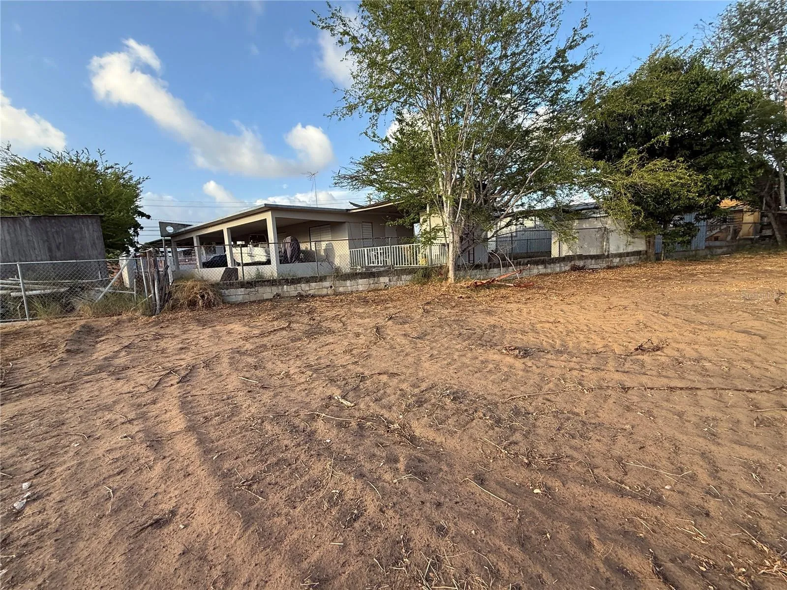 Lote de 1,216mc por $115,000.00 Combate Cabo Rojo PR 00623