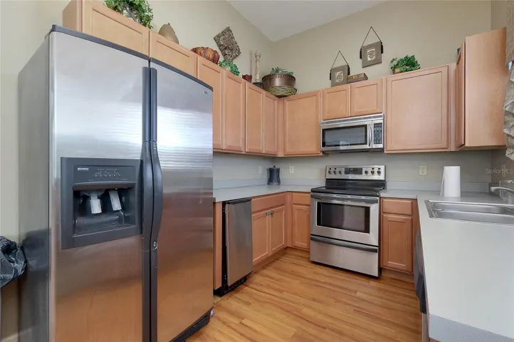 clubhouse kitchen