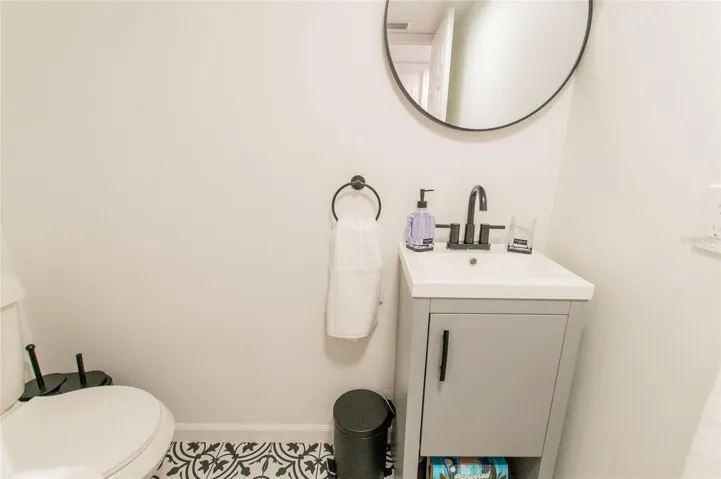 Apt 1 (downstairs)