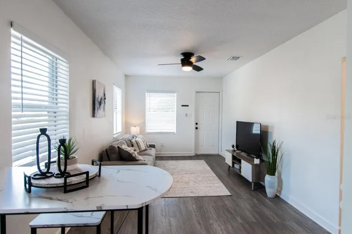 Apt 2 (upstairs)