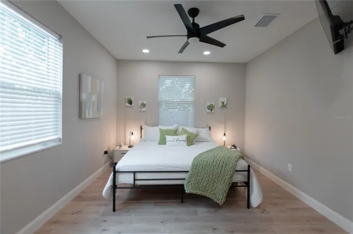 Room 3 (primary, ensuite), main house.