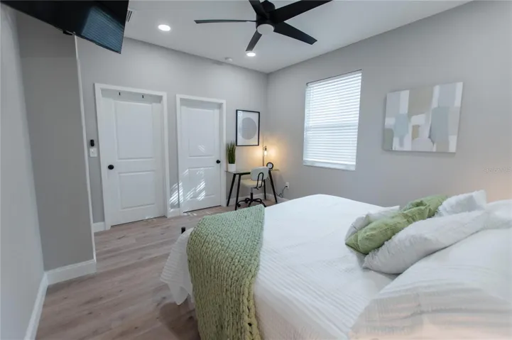 Room 3 (primary, ensuite), main house.