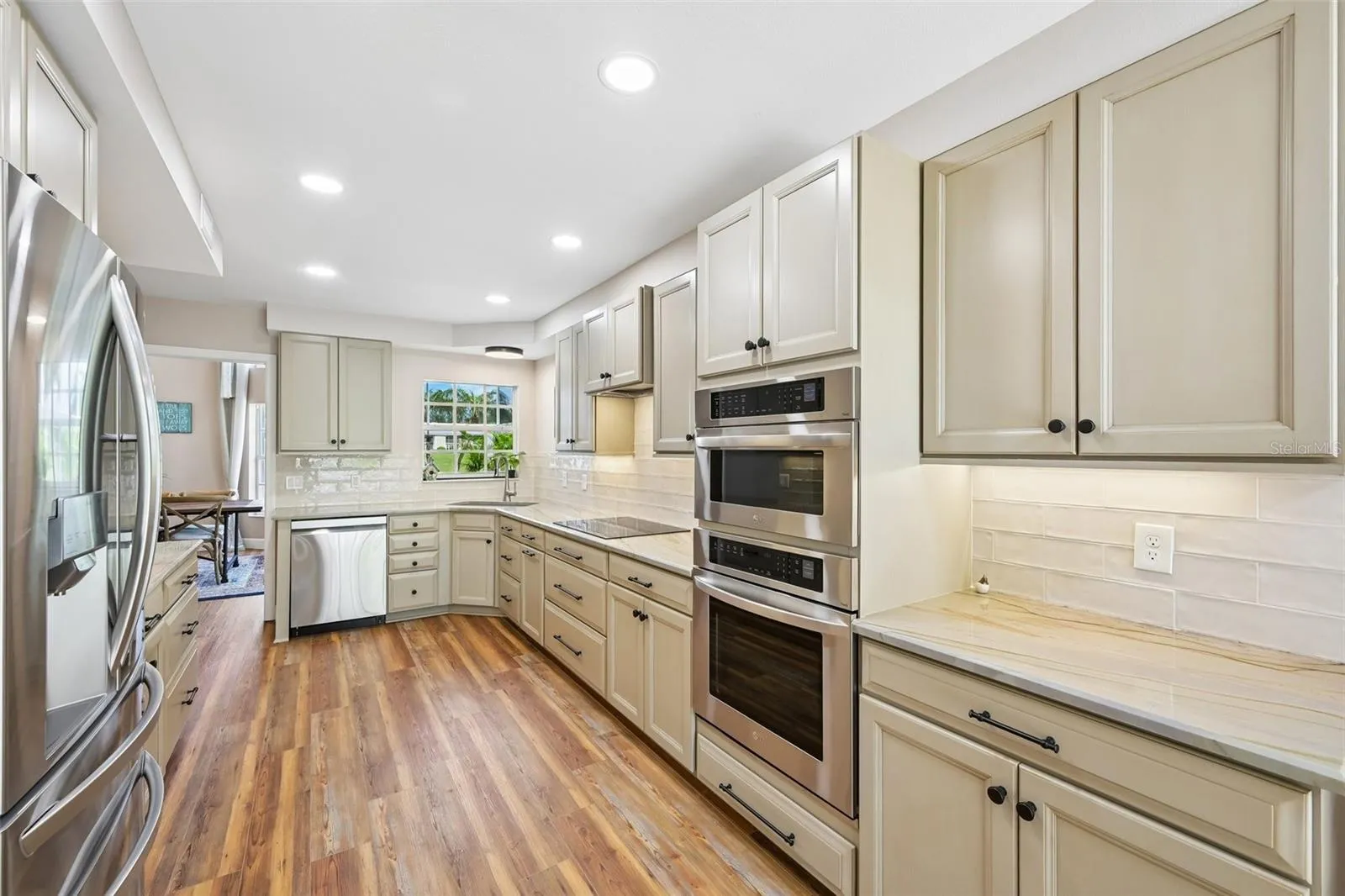 Beautifully remodeled kitchen.