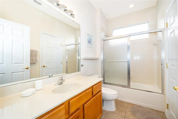 jack & Jill Bathroom