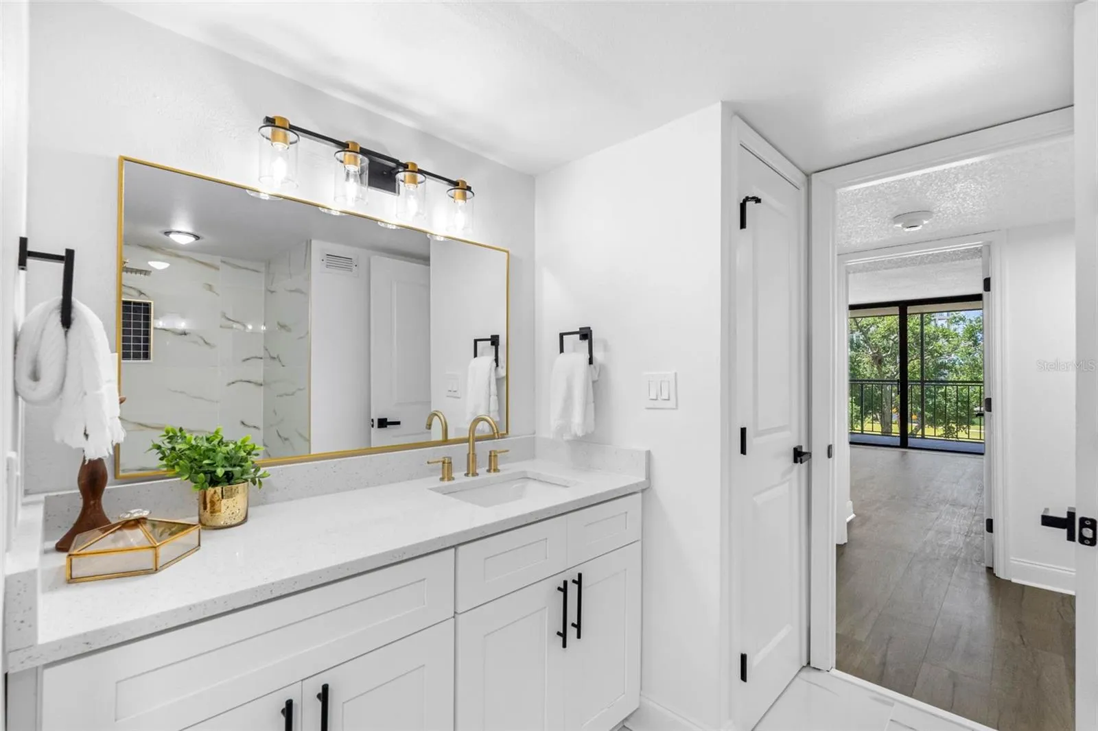 Completely Remodeled 2nd Bath