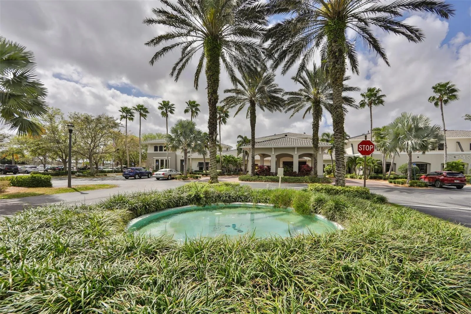 S Clubhouse