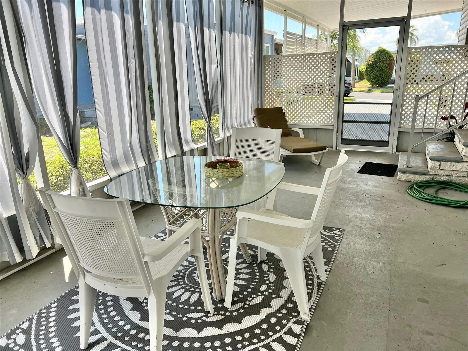 Screened porch