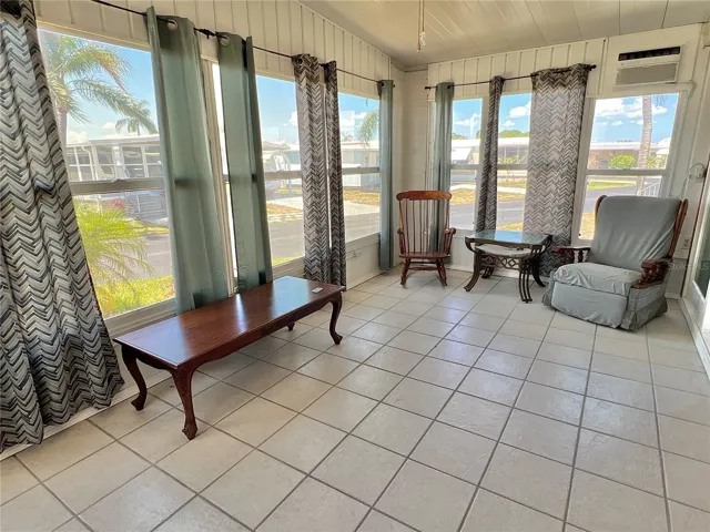 Florida room
