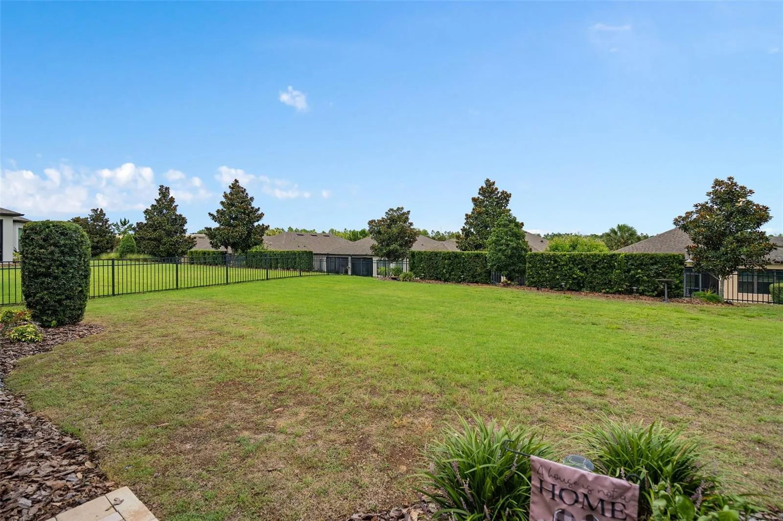 Fenced Rear Yard