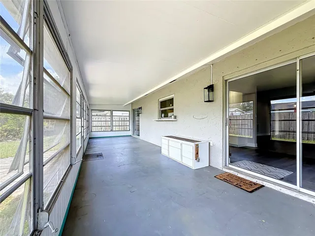 Florida Room - Sliding Doors to the Living Space
