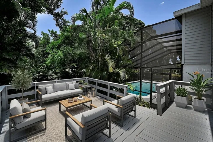 Patio virtually staged