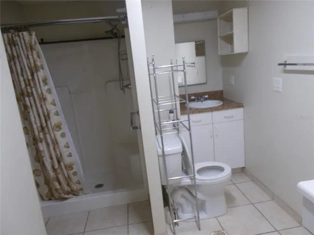 Primary Bathroom showing shower