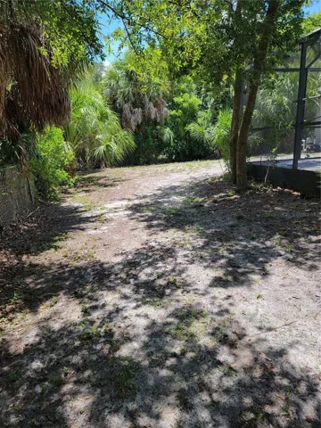 Fenced Rear Yard