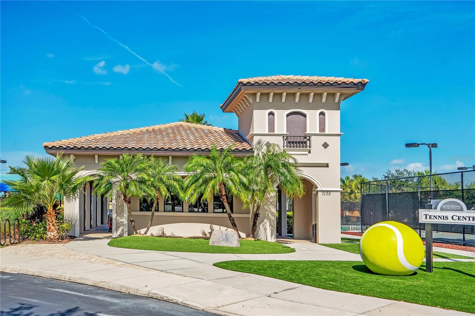 Raquet Pro Shop
