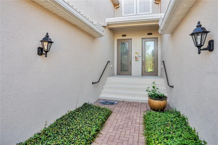 Courtyard enterance