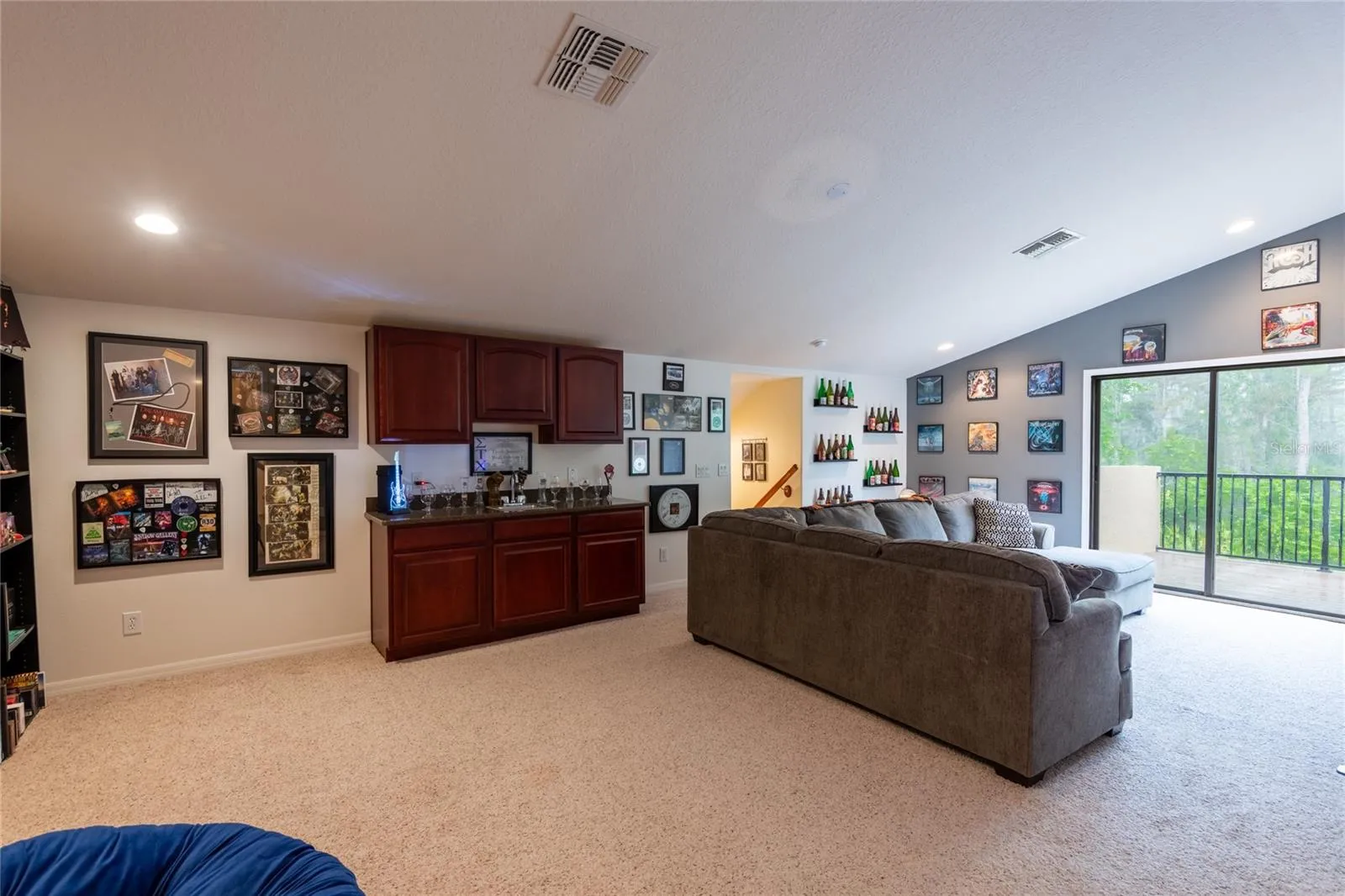 upstairs bonus area