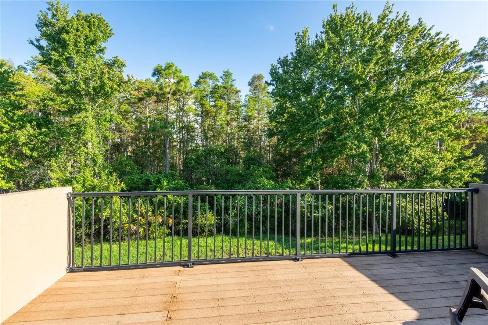 balcony off the upstairs bonus room