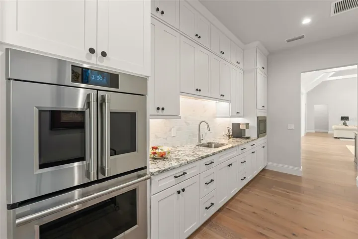 Second Kitchen