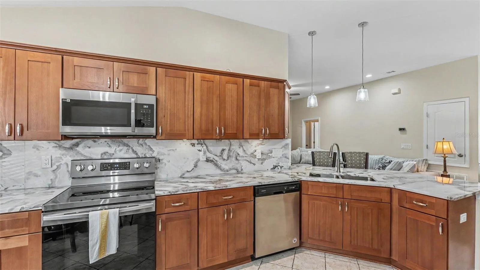 6838 Shimmering Dr, Lakeland, Florida 33813 — photo 5