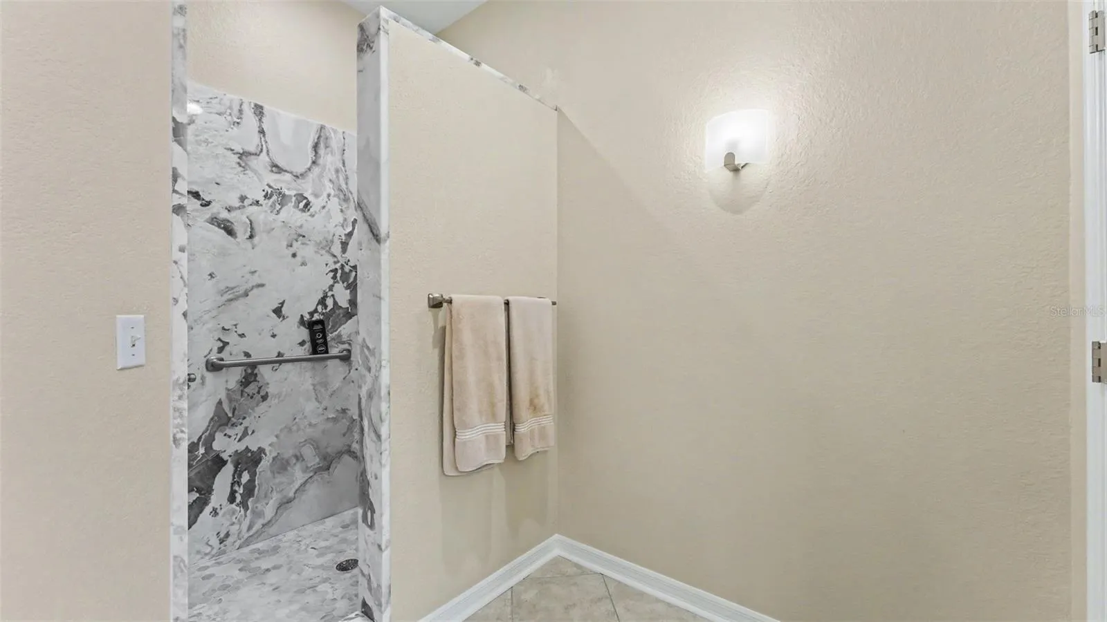 6838 Shimmering Dr, Lakeland, Florida 33813 — photo 13