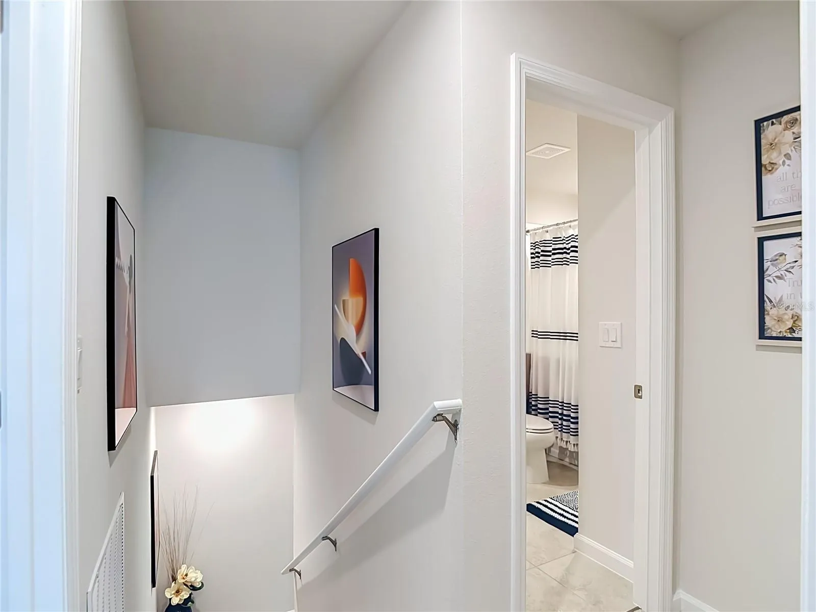 Second Floor 2 Bedrooms &amp; Full Bathroom