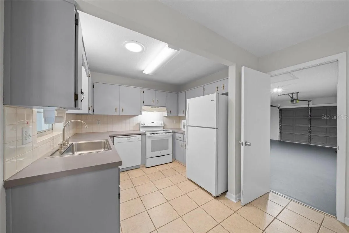 Kitchen / Garage