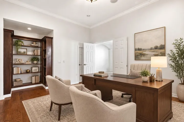 Virtually Staged – Office / Flex Room