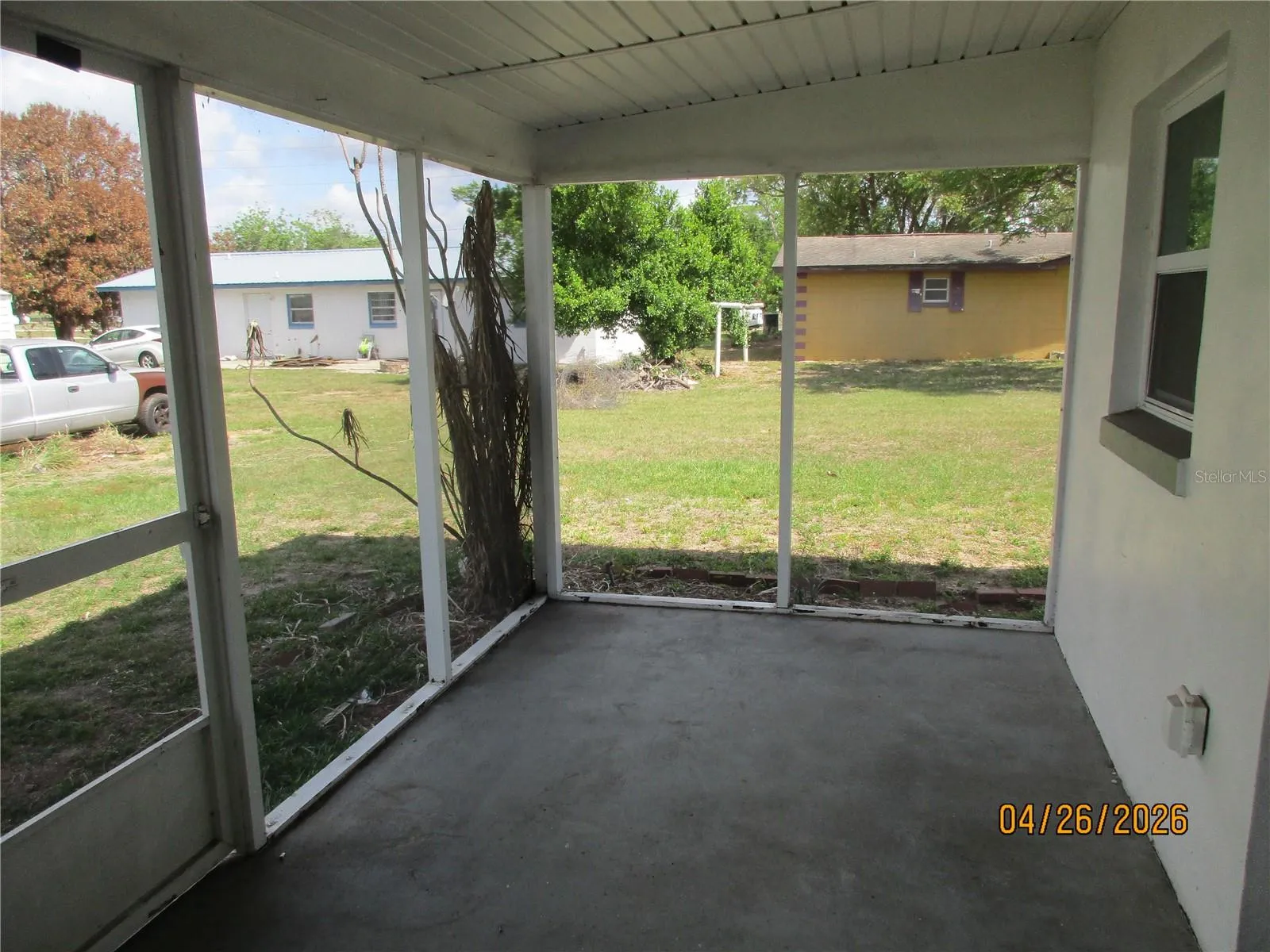 Screened in Porch