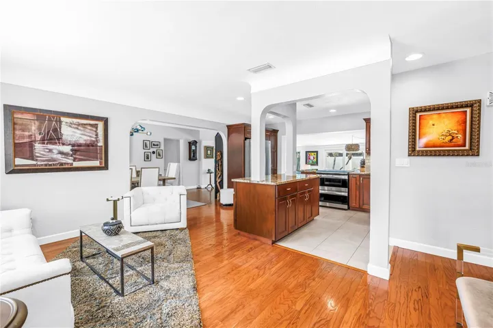 Living Room/Kitchen Combo
