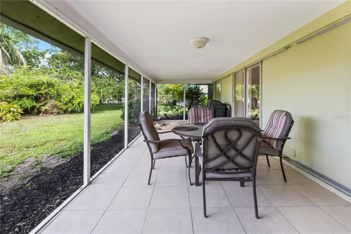 Screened Back Lanai