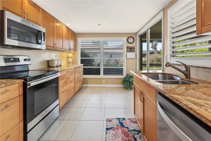 Updated Kitchen!