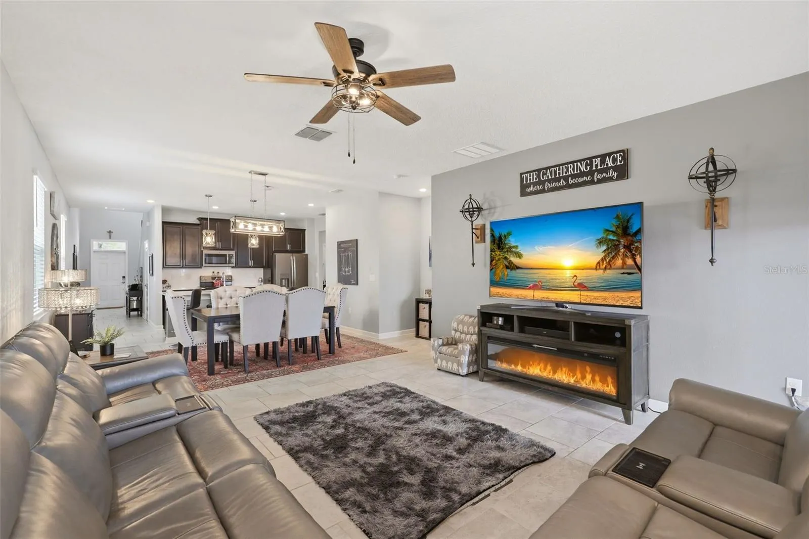 Livingroom dining room
