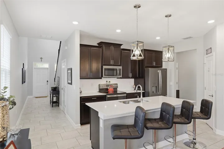 Kitchen with island