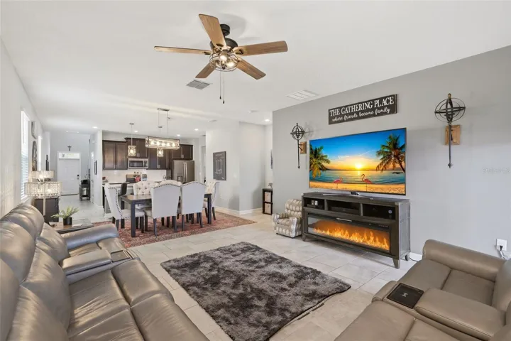 Livingroom dining room