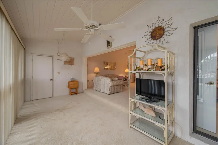 FLORIDA ROOM