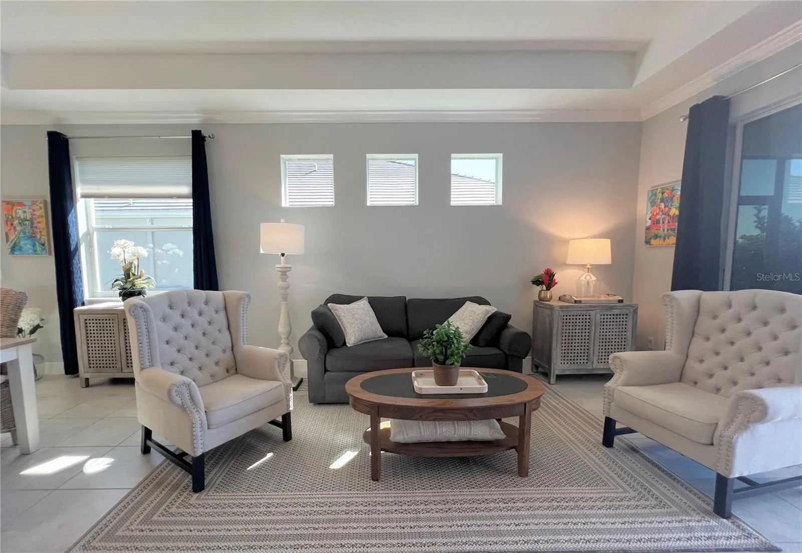 Cozy Living Area just off the back Lanai