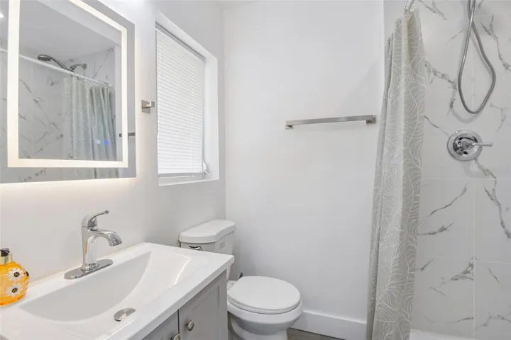 Primary bath
