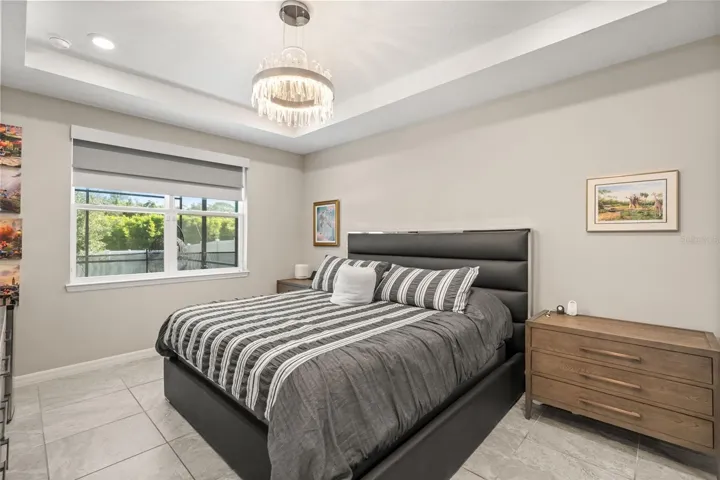 Primary suite