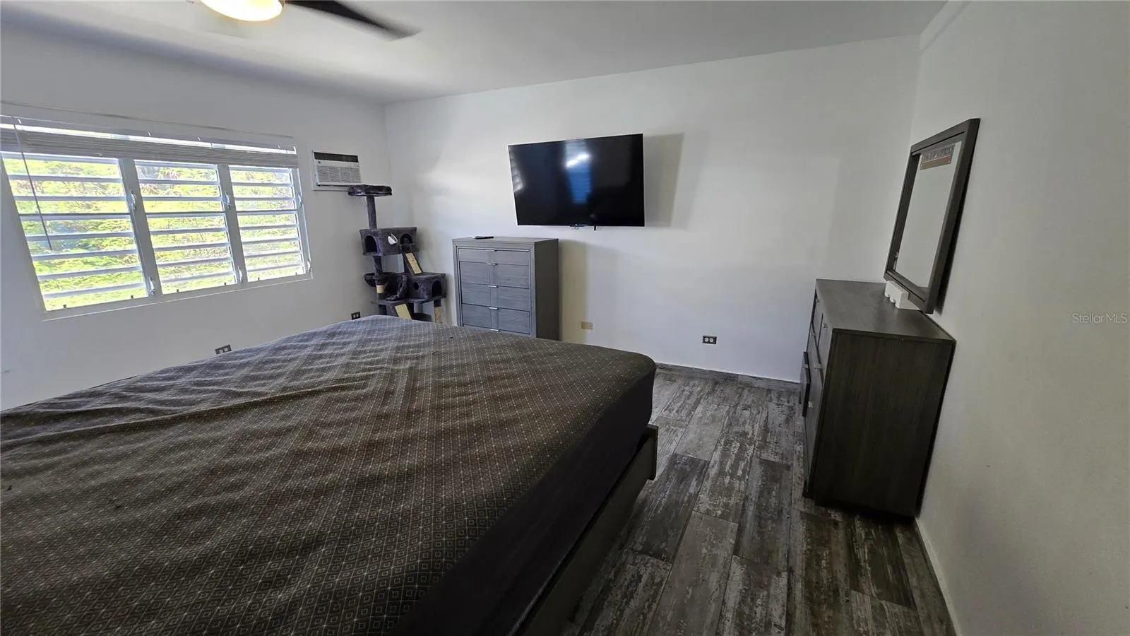 Bedroom 1, Upstairs
