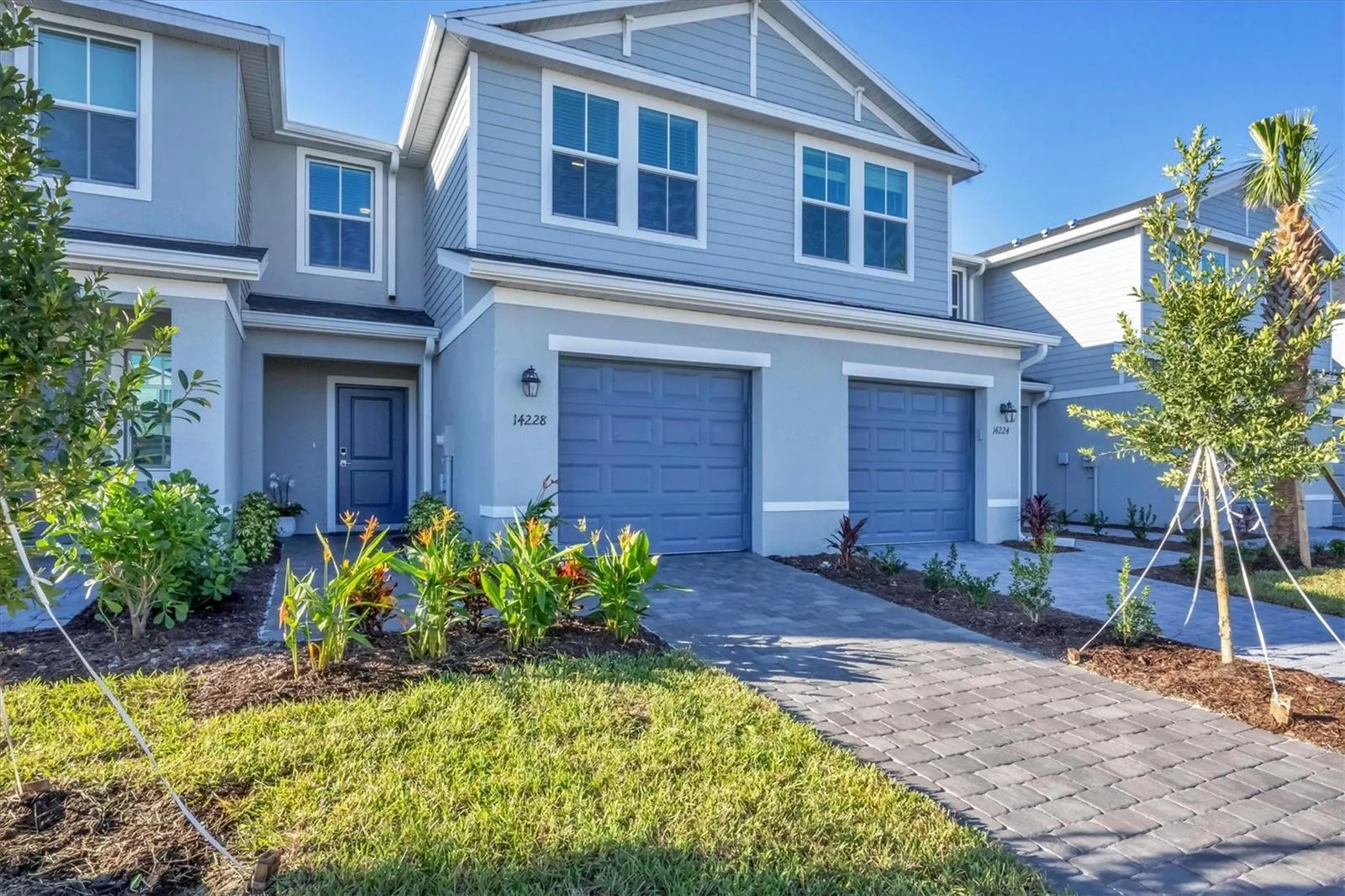 HURRICANE IMPACT GLASS THROUGHOUT