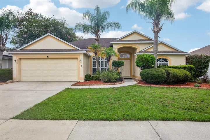 WELCOME TO 2302 TOWERING OAKS CIRCLE