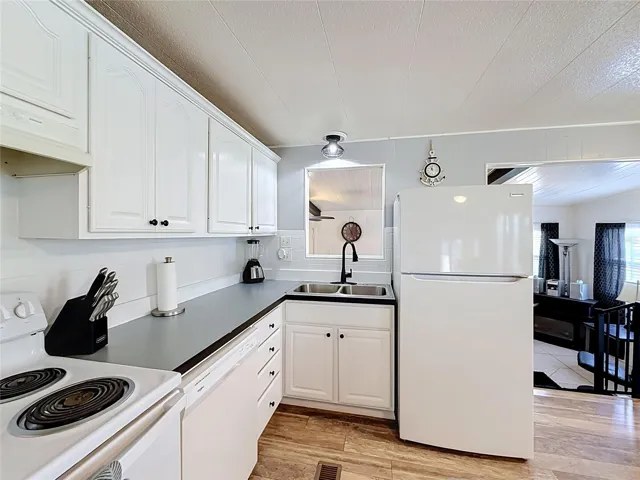Open Kitchen