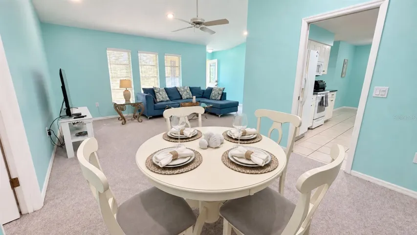 A dining area off of the kitchen and living room.