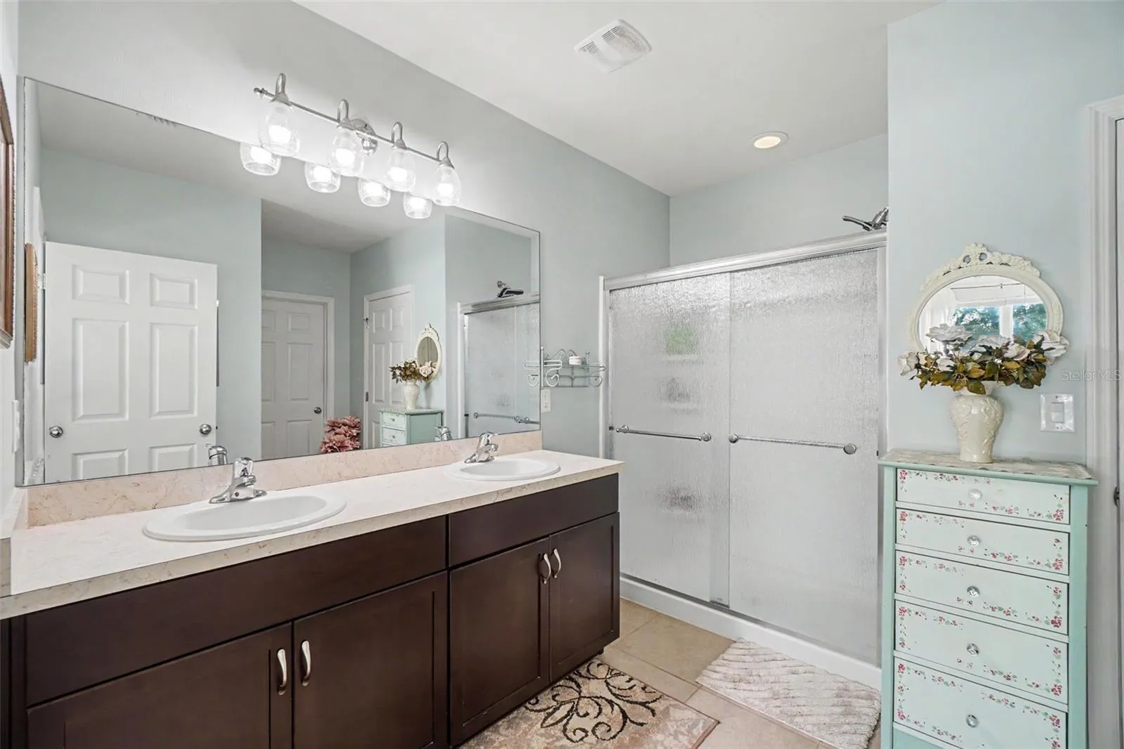 Primary ensuite