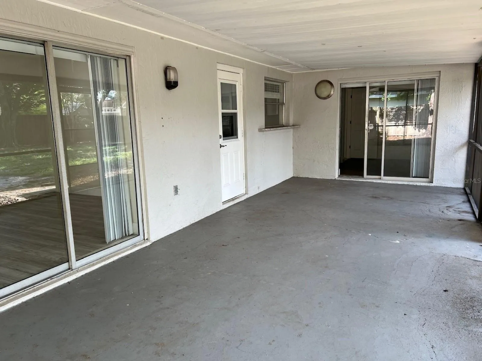 COVERED PATIO