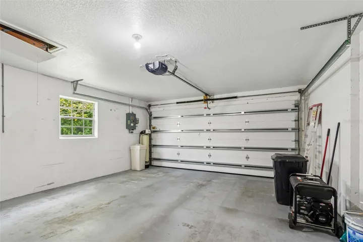 Attached 2-car Garage