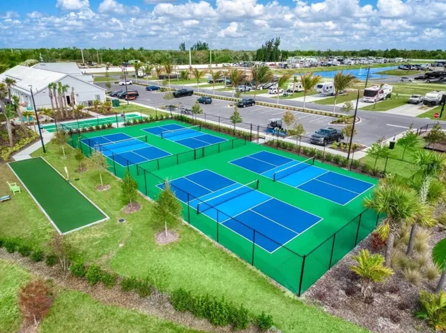PICKLE BALL