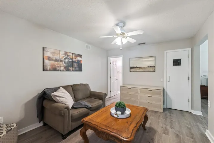 Second Suite with Private Entry